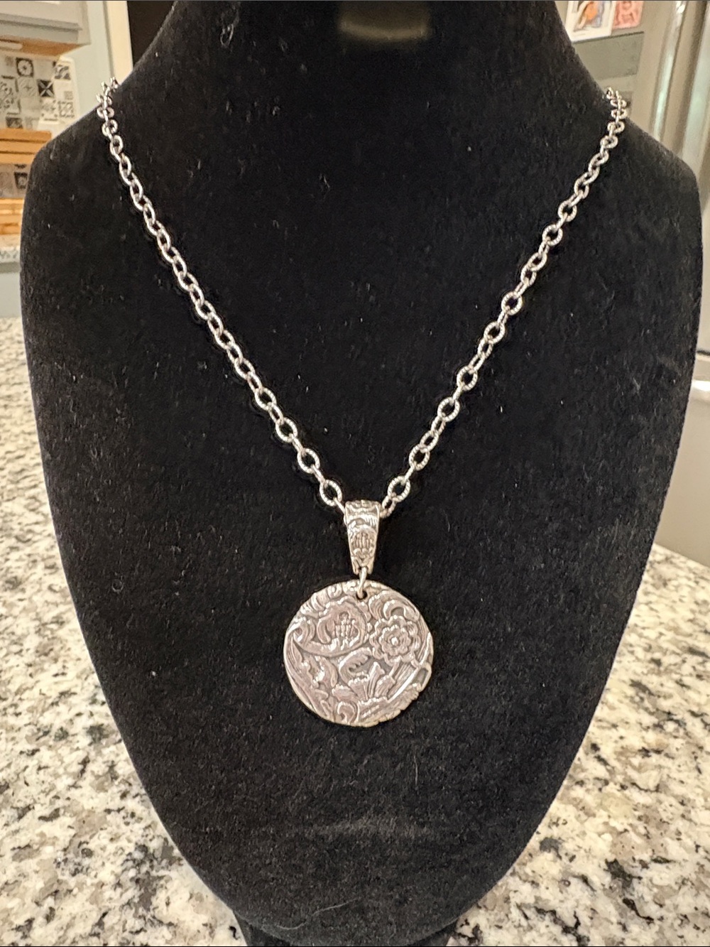 Floral Filigree Pendant Necklace - Sterling Silver